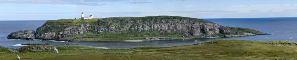 Hornøya vue depuis Reinøya
